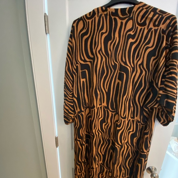 Anthropologie Bel Kazan Kyra Kimono One Size - NWT - Picture 7 of 10